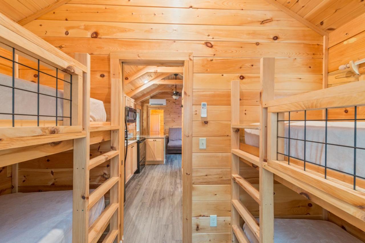 Great Escapes Rv Resort Bryan College Station ภายนอก รูปภาพ