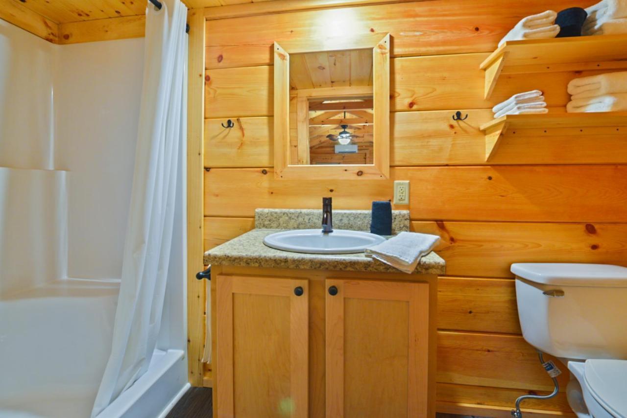 Great Escapes Rv Resort Bryan College Station ภายนอก รูปภาพ