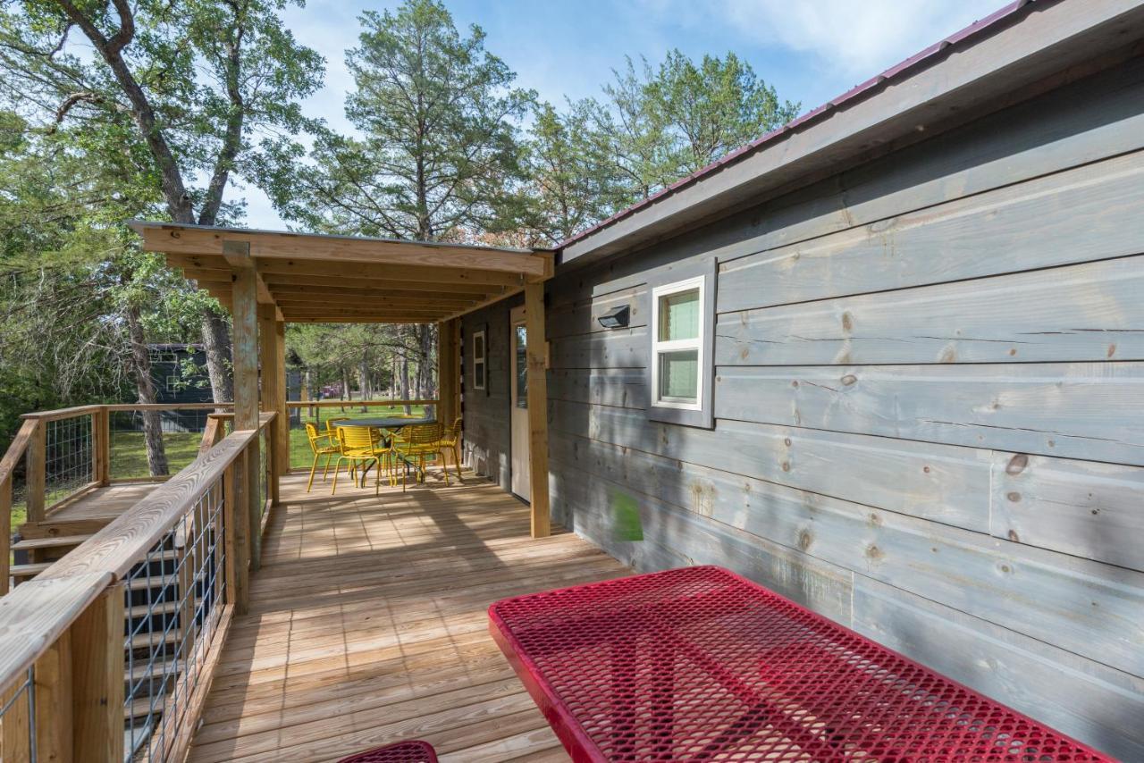 Great Escapes Rv Resort Bryan College Station ภายนอก รูปภาพ