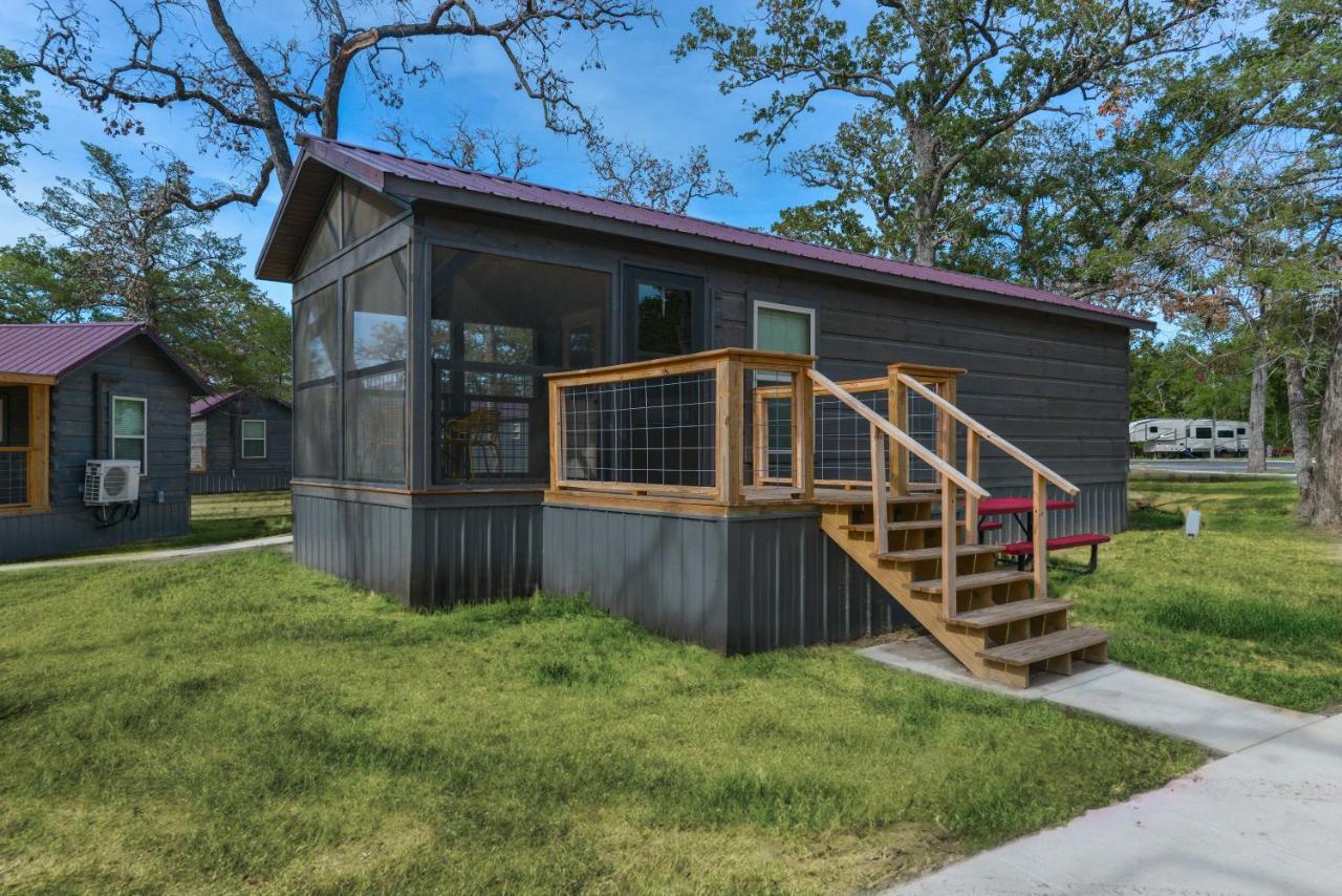Great Escapes Rv Resort Bryan College Station ภายนอก รูปภาพ